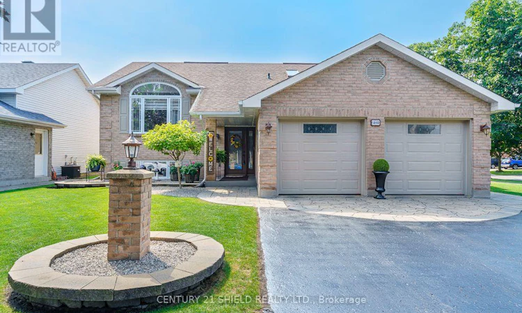 1840 Belvedere Crescent