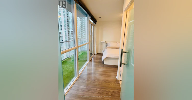 1007-352 Front Street, Toronto, ON, M5V 1B5 - 14