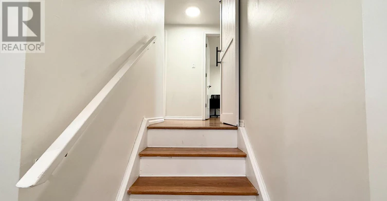 UPPER-453 Castlegrove Boulevard, London, ON, N6G 1K9 - 14