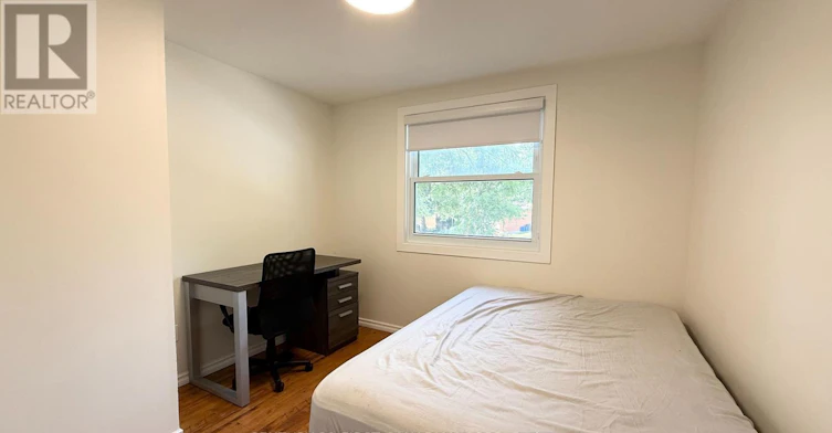 UPPER-453 Castlegrove Boulevard, London, ON, N6G 1K9 - 21