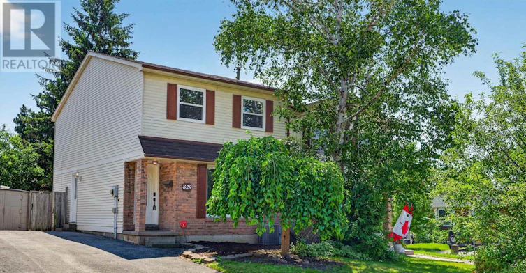 829 Cavan Court, Oshawa, ON, L1J 7B8