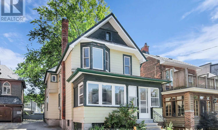 127 Waverley Road