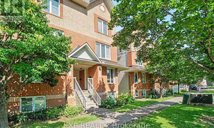 2220 Bois Vert Place