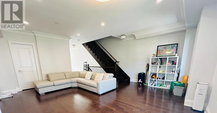 TH02-388 7 Highway Avenue E, Richmond Hill, ON, L4B 0G5 - 19