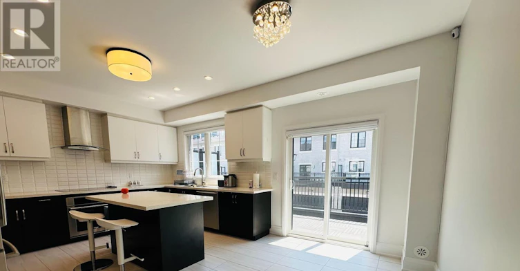 TH02-388 7 Highway Avenue E, Richmond Hill, ON, L4B 0G5 - 11