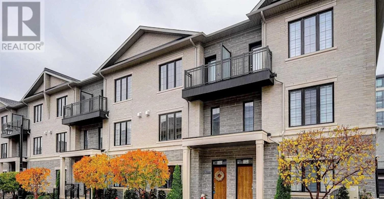TH02-388 7 Highway Avenue E, Richmond Hill, ON, L4B 0G5