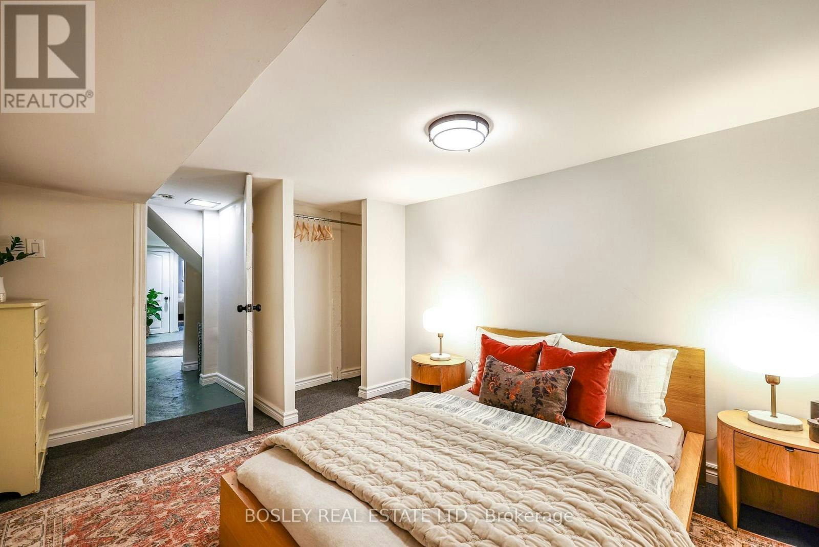 BSMT-16 Hallam Street, Toronto, ON, M6G 1W2 - 10