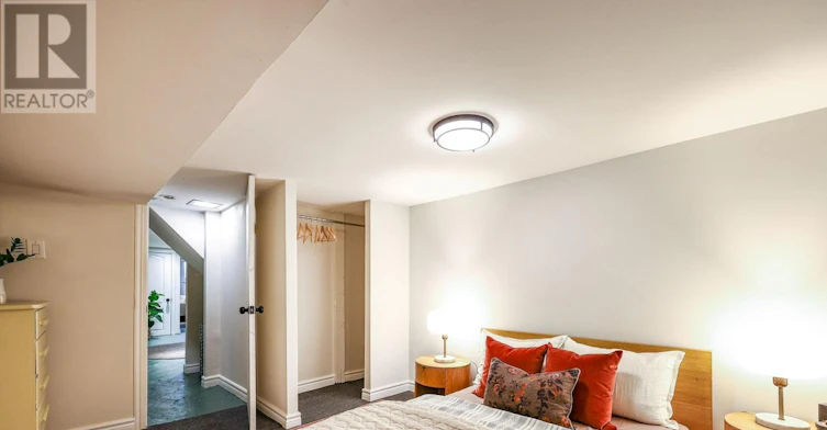 BSMT-16 Hallam Street, Toronto, ON, M6G 1W2 - 10