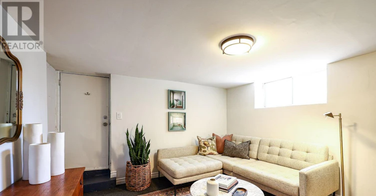 BSMT-16 Hallam Street, Toronto, ON, M6G 1W2 - 4