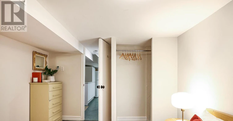BSMT-16 Hallam Street, Toronto, ON, M6G 1W2 - 12
