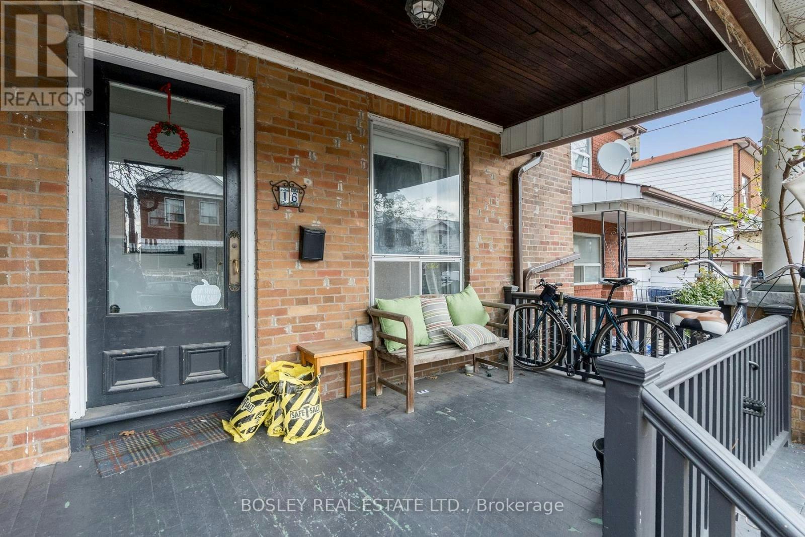 BSMT-16 Hallam Street, Toronto, ON, M6G 1W2 - 2