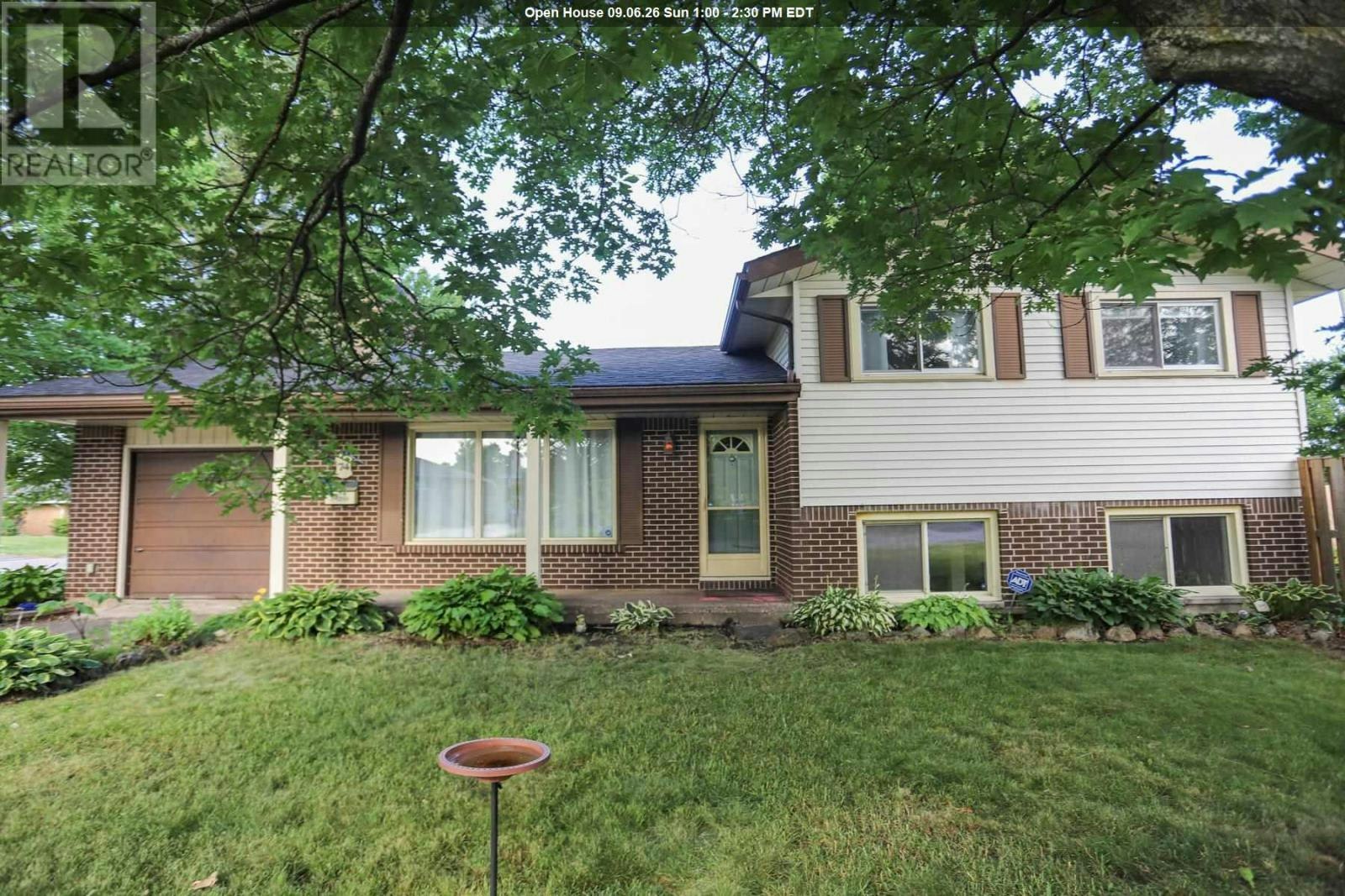 74 Grandriver Crescent, Sault Ste. Marie, ON, P6B 3S1