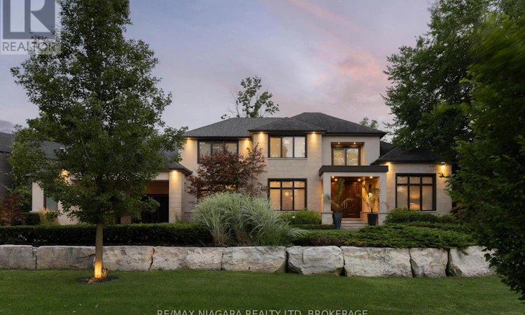 362 Niagara Boulevard