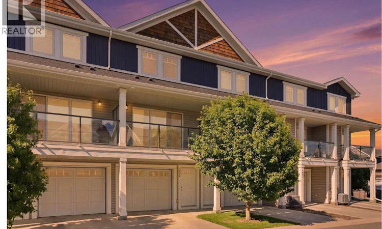 204-315 Dickson Crescent