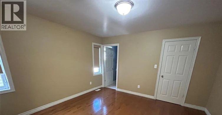 4665 Fontana Avenue, Windsor, ON, N9G 3E1 - 5