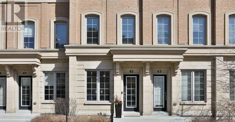 148-45 Hargrave Lane, Toronto, ON, M4N 0A4 - 2