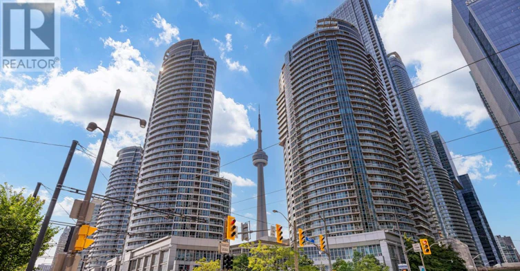213-208 Queens Quay W, Toronto, ON, M5J 2Y5