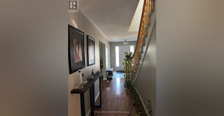 3 Tower Hill Crescent, Ottawa, ON, K2M 1R4 - 11