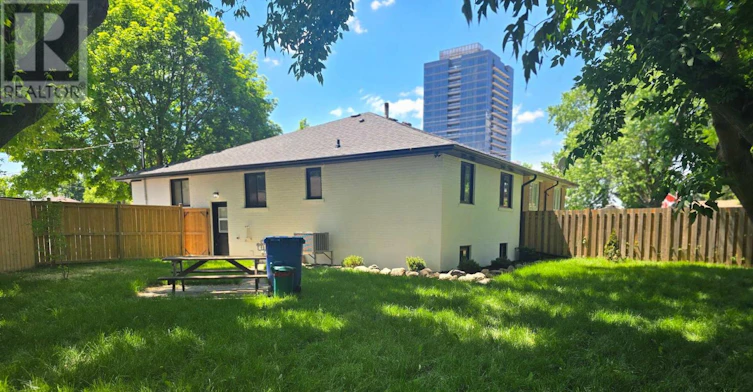 LOWER-69 Marlin Court, Newmarket, ON, L3Y 2W7 - 5