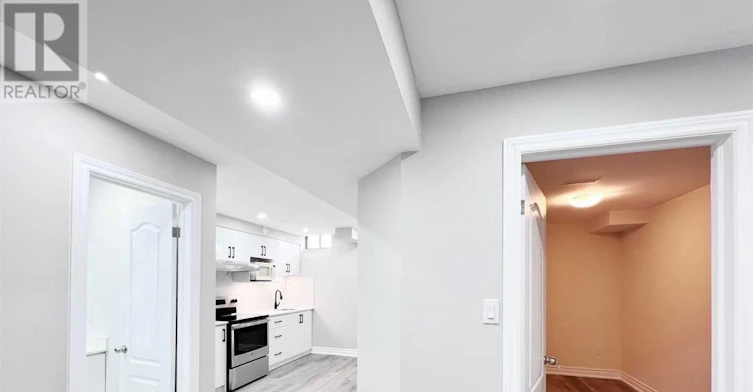 BSMT-43 Portage Avenue, Richmond Hill, ON, L4E 2Z5 - 2