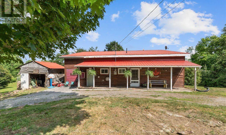 876 Cordova Road