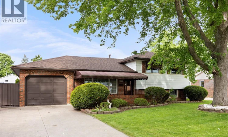 5649 Baldwin
