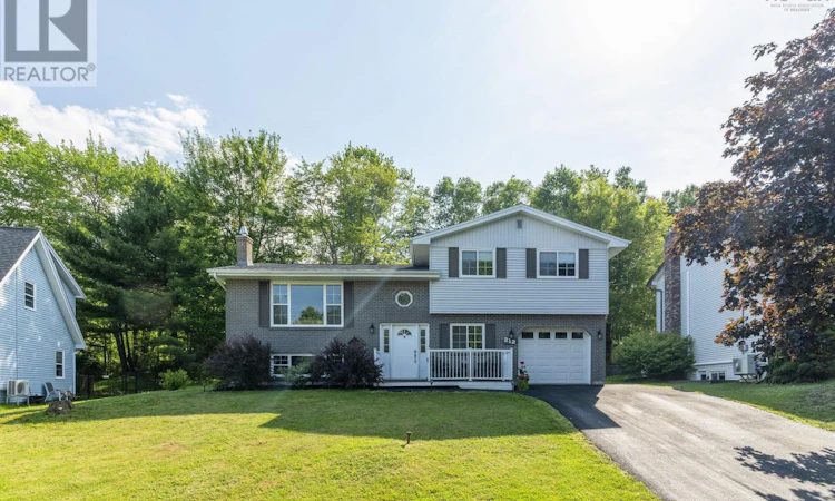 212 Hallmark Avenue
