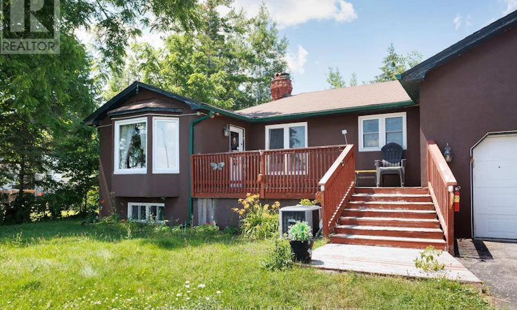 2029 Pigeon Lake Road