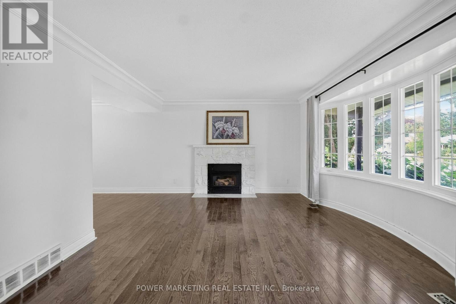 58 Aero Drive, Ottawa, ON, K2H 5E4 - 7
