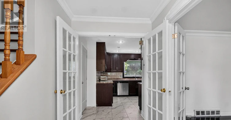 58 Aero Drive, Ottawa, ON, K2H 5E4 - 5