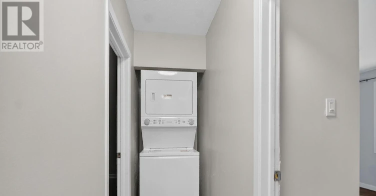 58 Aero Drive, Ottawa, ON, K2H 5E4 - 30