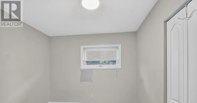 58 Aero Drive, Ottawa, ON, K2H 5E4 - 23