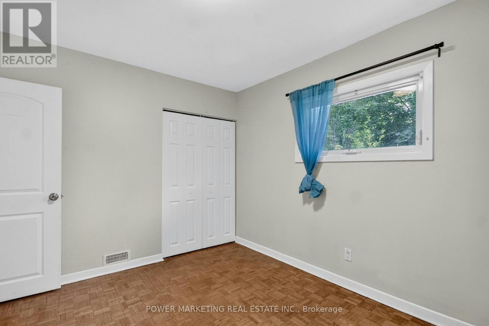 58 Aero Drive, Ottawa, ON, K2H 5E4 - 29