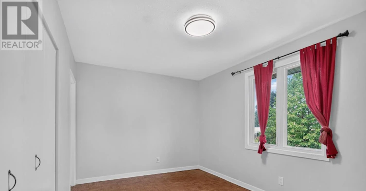 58 Aero Drive, Ottawa, ON, K2H 5E4 - 24
