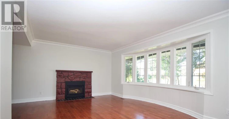 58 Aero Drive, Ottawa, ON, K2H 5E4 - 4