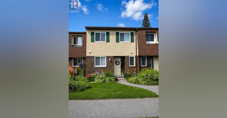 B-302 Craig Henry Drive, Ottawa, ON, K2G 4H5 - 2