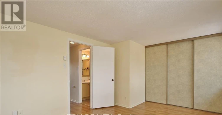 B-302 Craig Henry Drive, Ottawa, ON, K2G 4H5 - 10