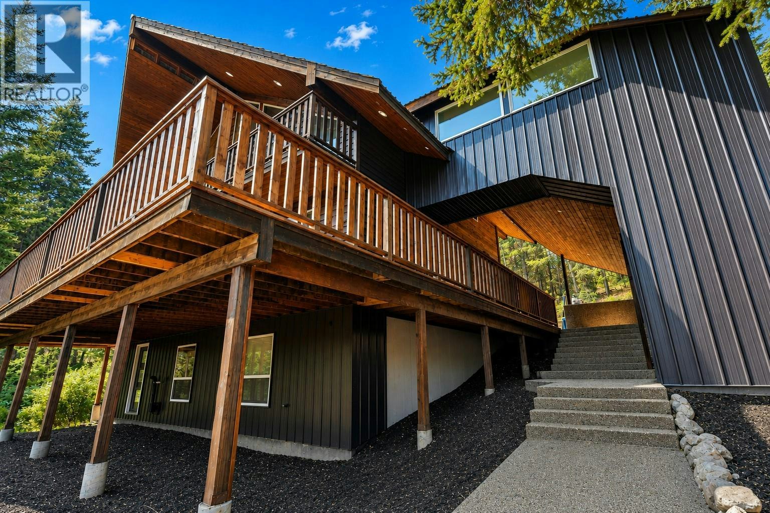 842 Grand Oro Road, Keremeos, BC, V0H 1K0