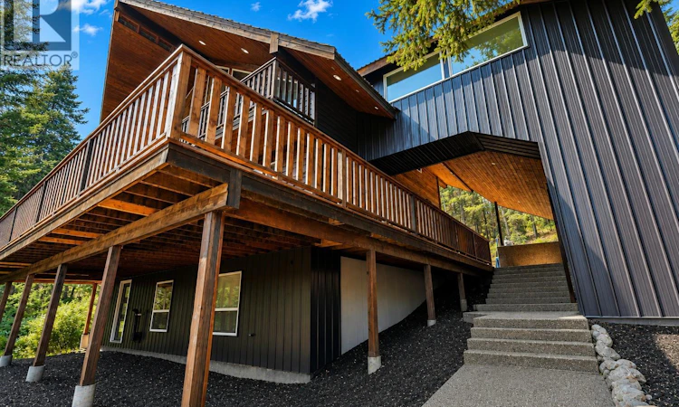842 Grand Oro Road