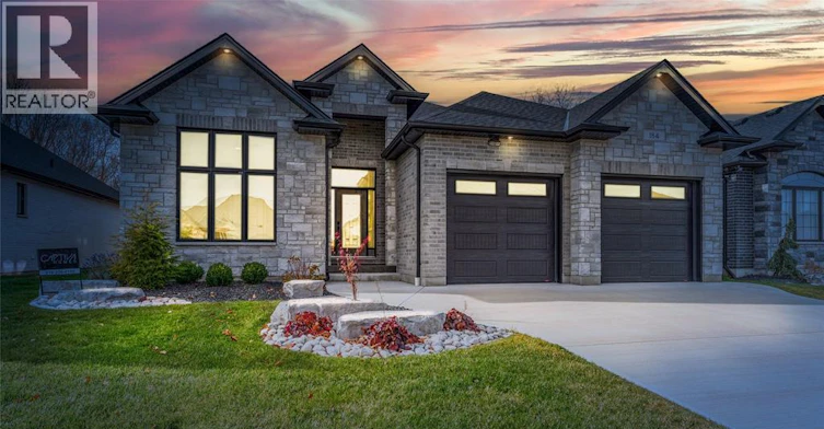 184 Sandpiper Drive, Sarnia, ON, N7S 0E7 - 2