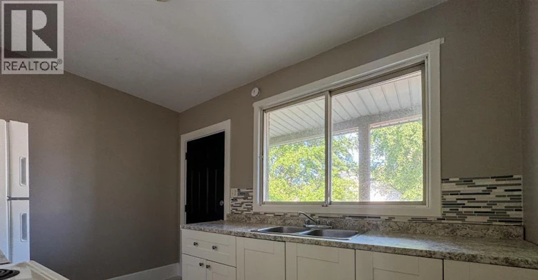 3458 Harris, Windsor, ON, N9C 1N5 - 8