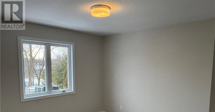 13 Second Street, Monkland, ON, K0A 1R0 - 15