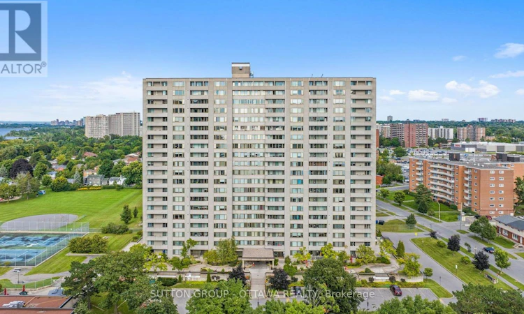 504-2625 Regina Street E
