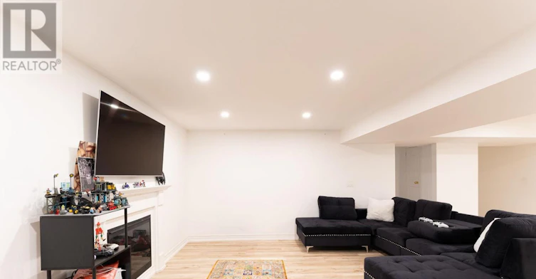 BASEMENT-12 Pearl Gate Court, Richmond Hill, ON, L4B 2P9 - 8