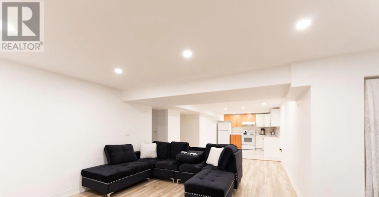 BASEMENT-12 Pearl Gate Court, Richmond Hill, ON, L4B 2P9 - 9
