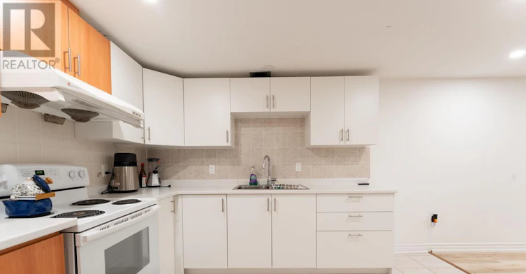 BASEMENT-12 Pearl Gate Court, Richmond Hill, ON, L4B 2P9 - 4