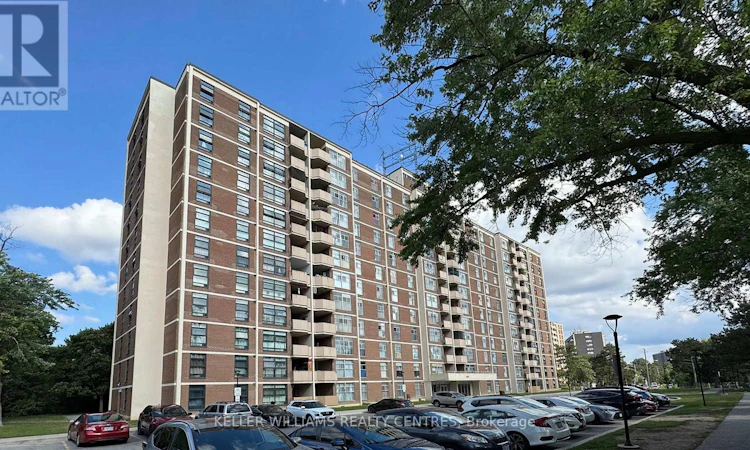 1107-345 Driftwood Avenue