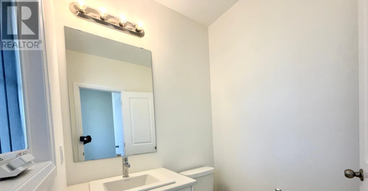 20 Royal Oak Crescent, Loyalist, ON, K0H 1G0 - 10