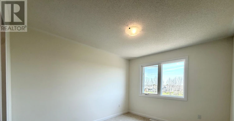 20 Royal Oak Crescent, Loyalist, ON, K0H 1G0 - 33