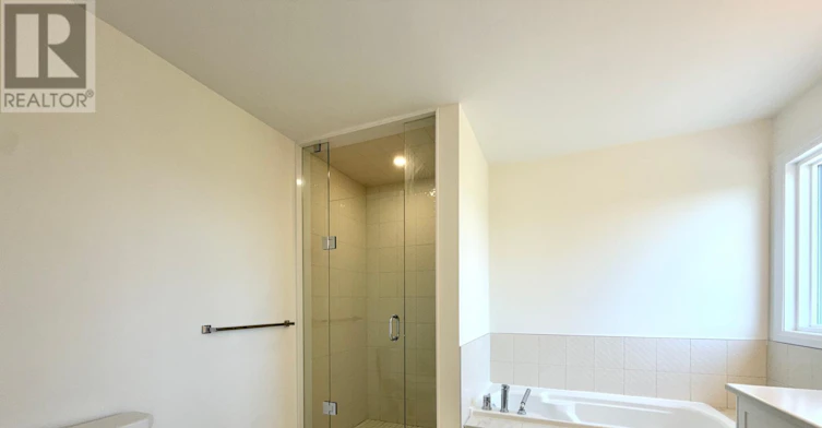 20 Royal Oak Crescent, Loyalist, ON, K0H 1G0 - 40